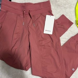 Lululemon dance studio mid rise jogger